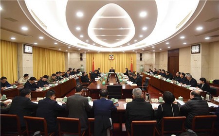 省政协党组理论学习中心组专题学习习近平法治思想 廉毅敏主持并讲话
