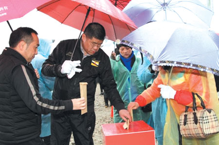 瓯海：政协委员助“治水”