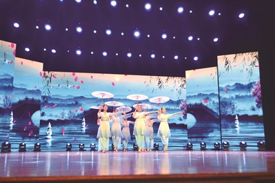 送文化下乡