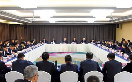 廉毅敏在参加政协特邀（三）（四）界别组讨论时强调 发挥专门协商机构优势作用 不断开创新时代政协工作新局面
