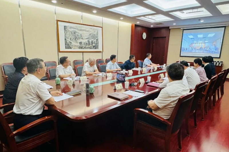 省政协澳门委员会客厅开展学习交流活动