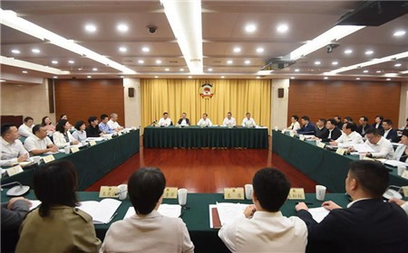 省政协举行民生协商会 围绕创新乡村运营模式协商议政 廉毅敏主持