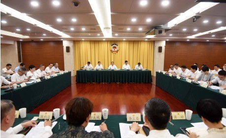省政协举行民生协商会  围绕推进幸福养老服务体系构建协商议政  廉毅敏主持
