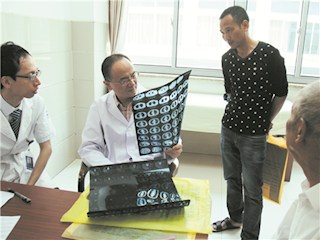 送卫生下乡