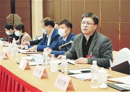 小组讨论